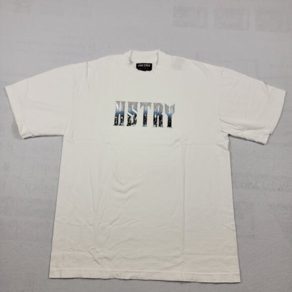Hstry by NAS White Tshirt Metallic Skyline Mens Sz S (740-742) - Picture 1 of 5